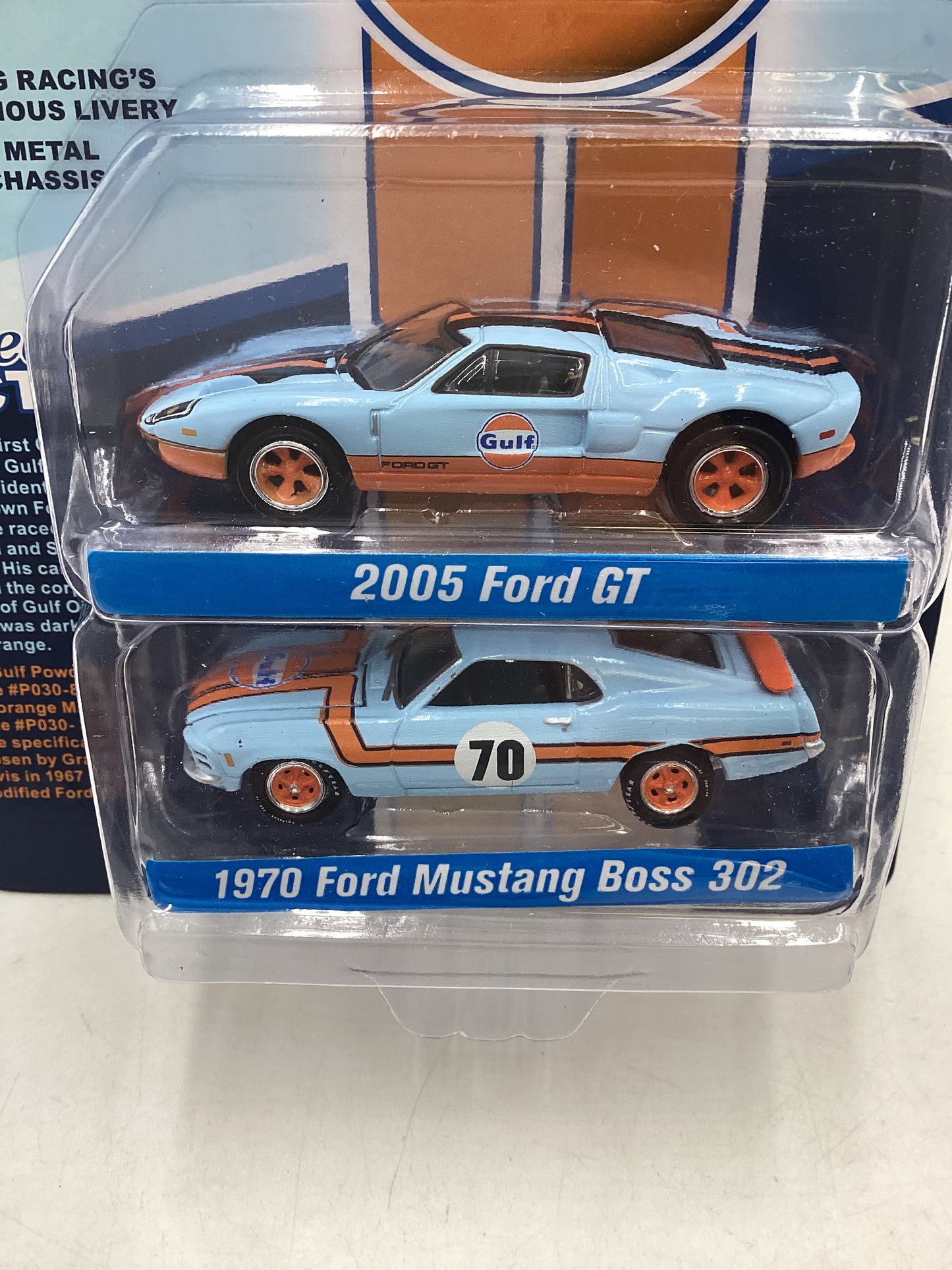 Johnny Lightning Gulf 2005 Ford GT & 1970 Ford Mustang Boss 302 214A