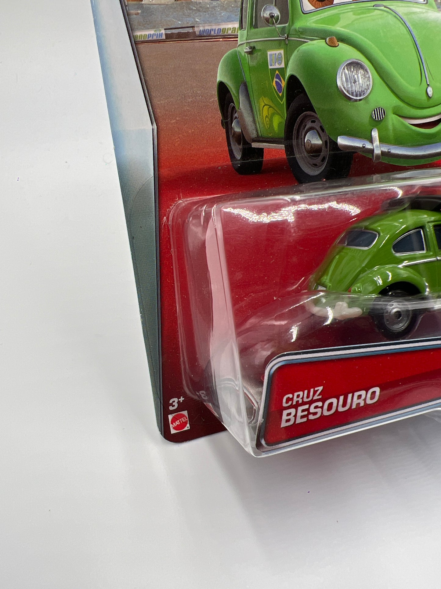 Disney Pixar Cars WGP #12 Cruz Besouro Green 139B