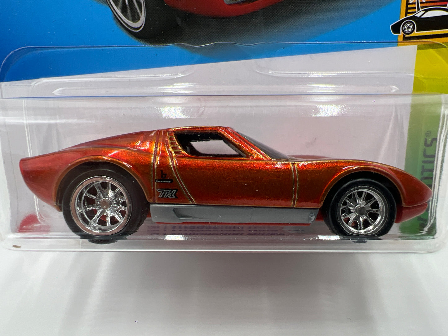 2022 Hot Wheels Super Treasure Hunt #202 71 Lamborghini Miura SV Orange W/Protector J-Hook Vein