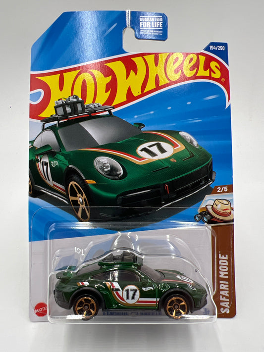 2025 Hot Wheels H Case Safari Mode #154 Porsche 911 Rallye Green 102i