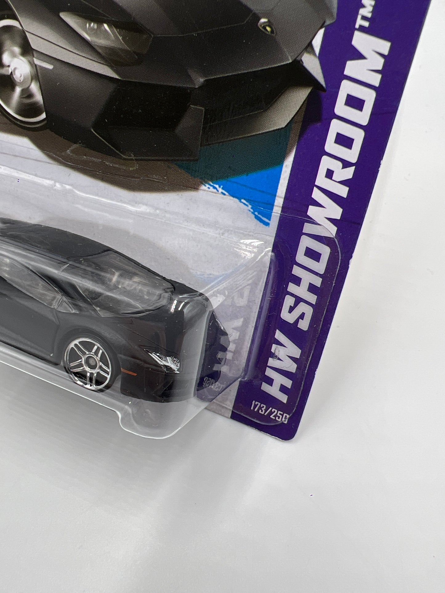 2013 Hot Wheels Showroom #173 Lamborghini Aventador LP 700-4 Black 102D