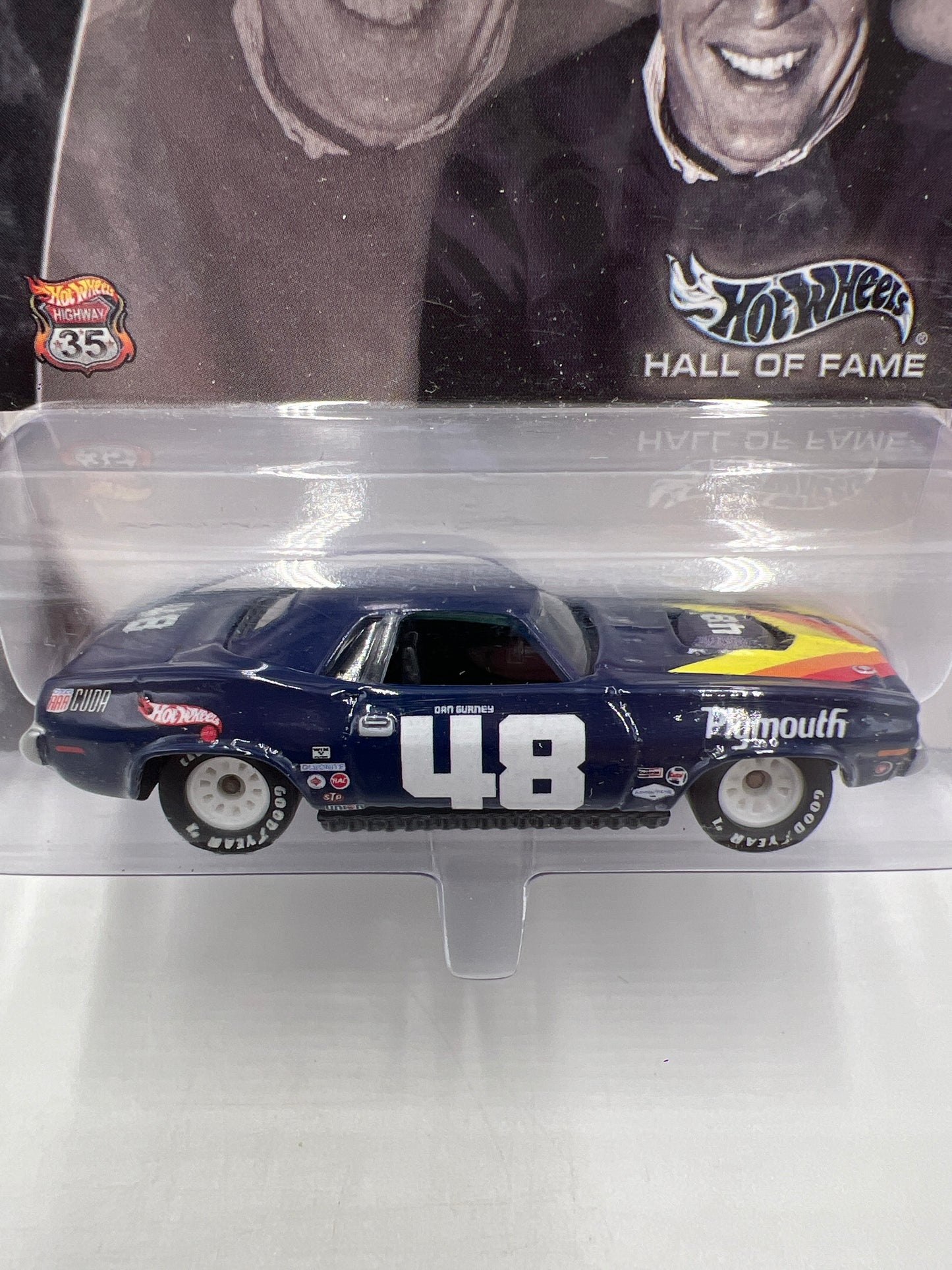 Hot Wheels Hall of Fame Legends Dan Gurney 1970 Plymouth AAR Cuda #48 Dark Blue