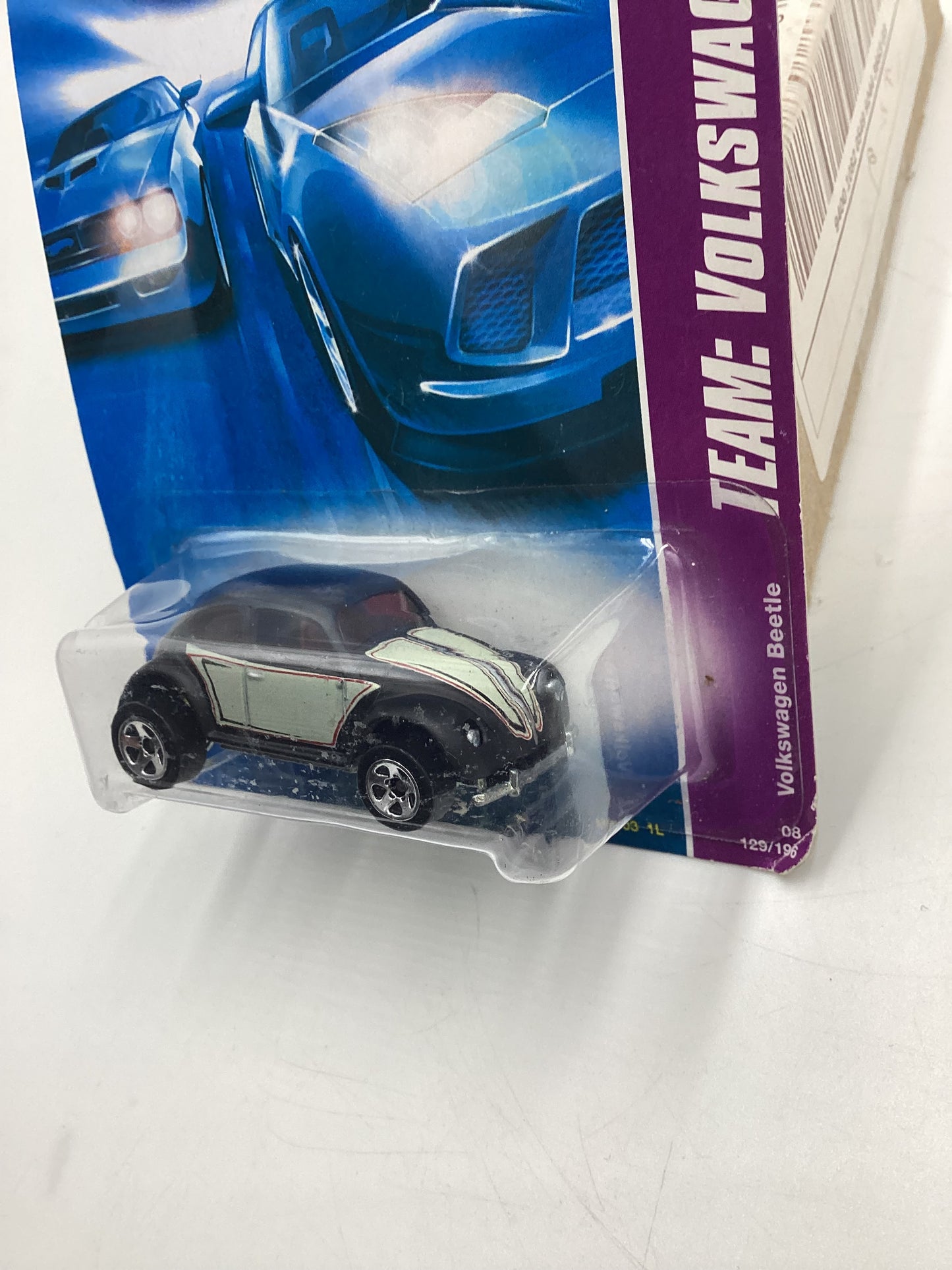 2008 Hot Wheels HW Team: Volkswagen #129 Volkswagen Beetle Matte Black  Card Not Perfect 97G