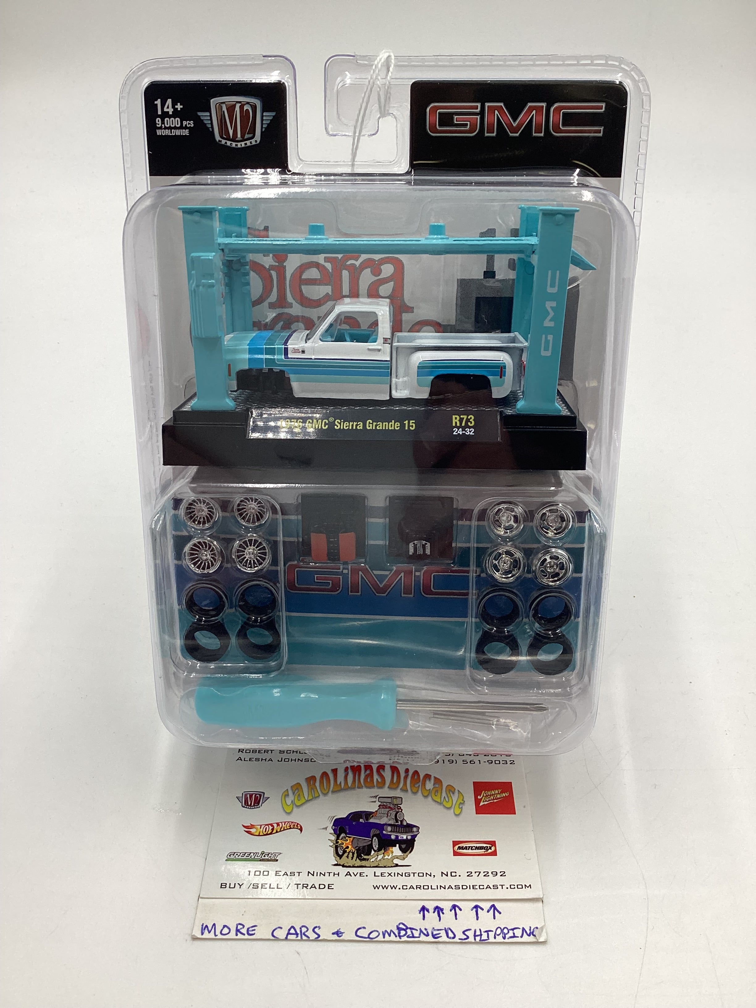 M2 Machines Model Kit 1976 GMC Sierra Grande 15 White/Blue R73