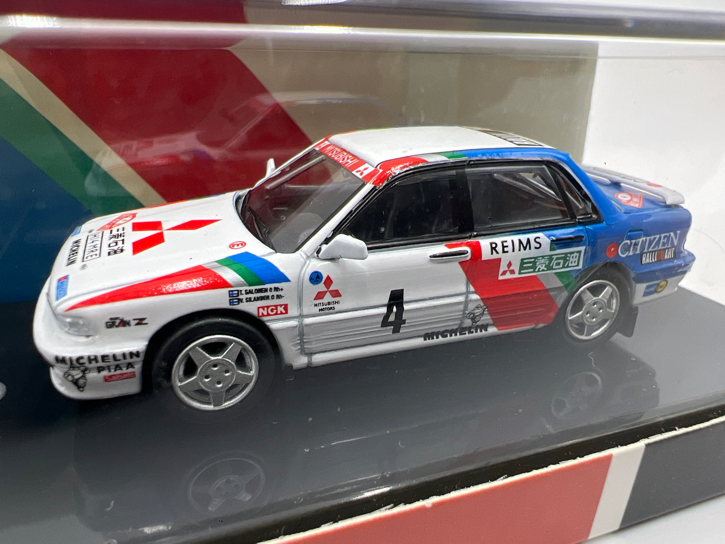Para64 1:64 Scale Diecast Mitsubishi Motors Mitsubishi Galant VR-4 #4