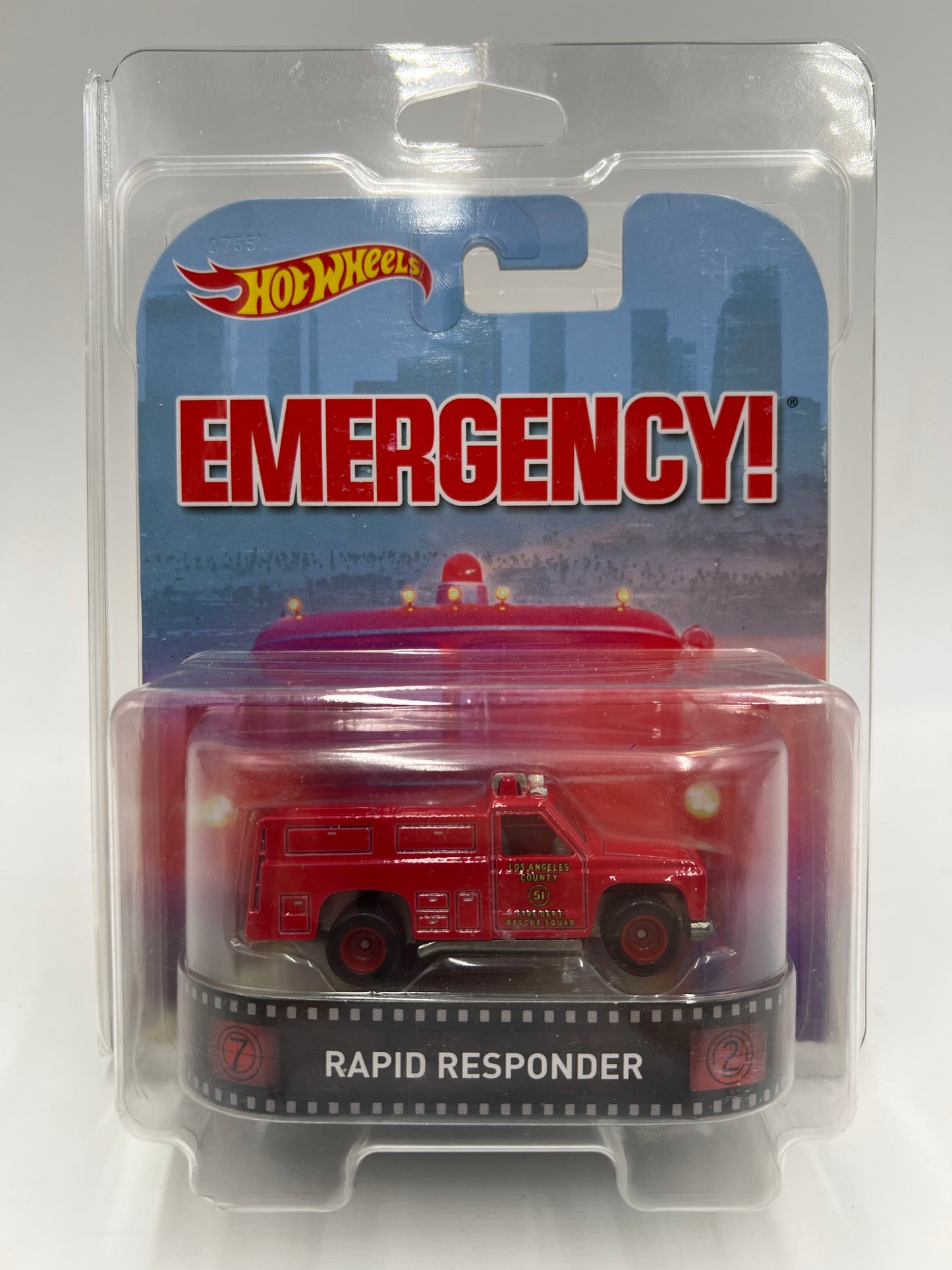 Hot Wheels Retro Entertainment Emergency! Rapid Responder Red W/Protector