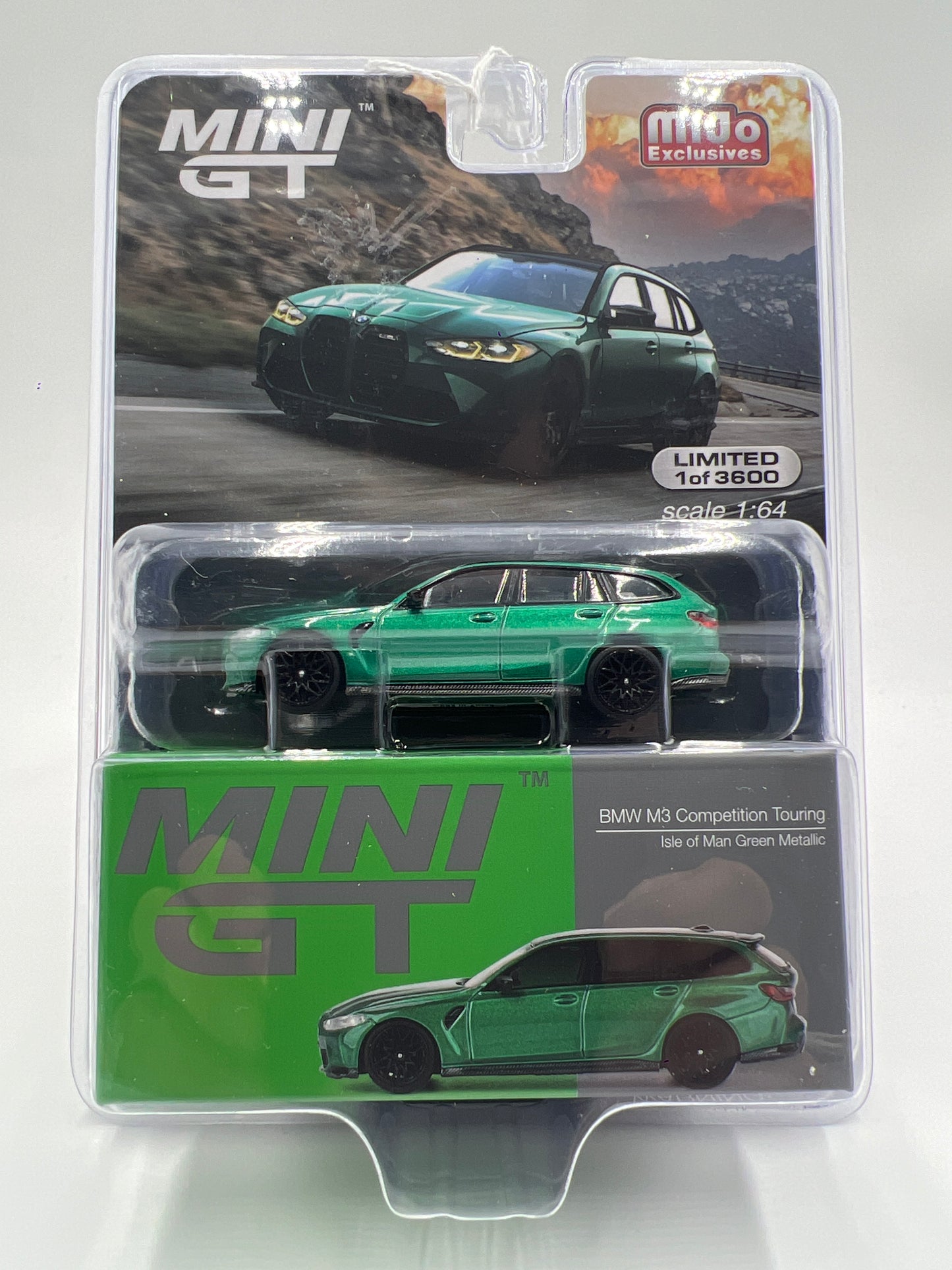 Mini GT Mijo Exclusives #764 BMW M3 Competition Touring Green