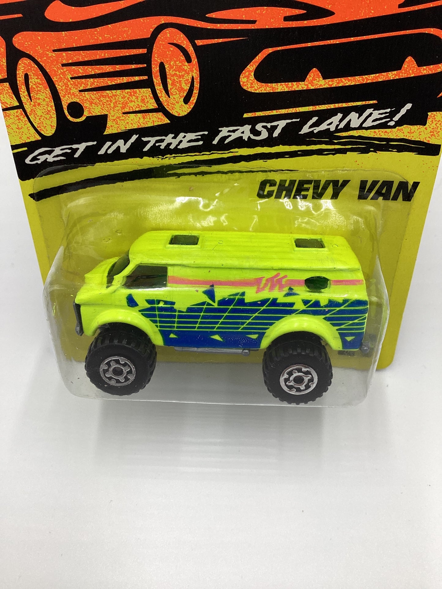 Matchbox Get In The Fast Lane #26 Chevy Van Neon Yellow 209E