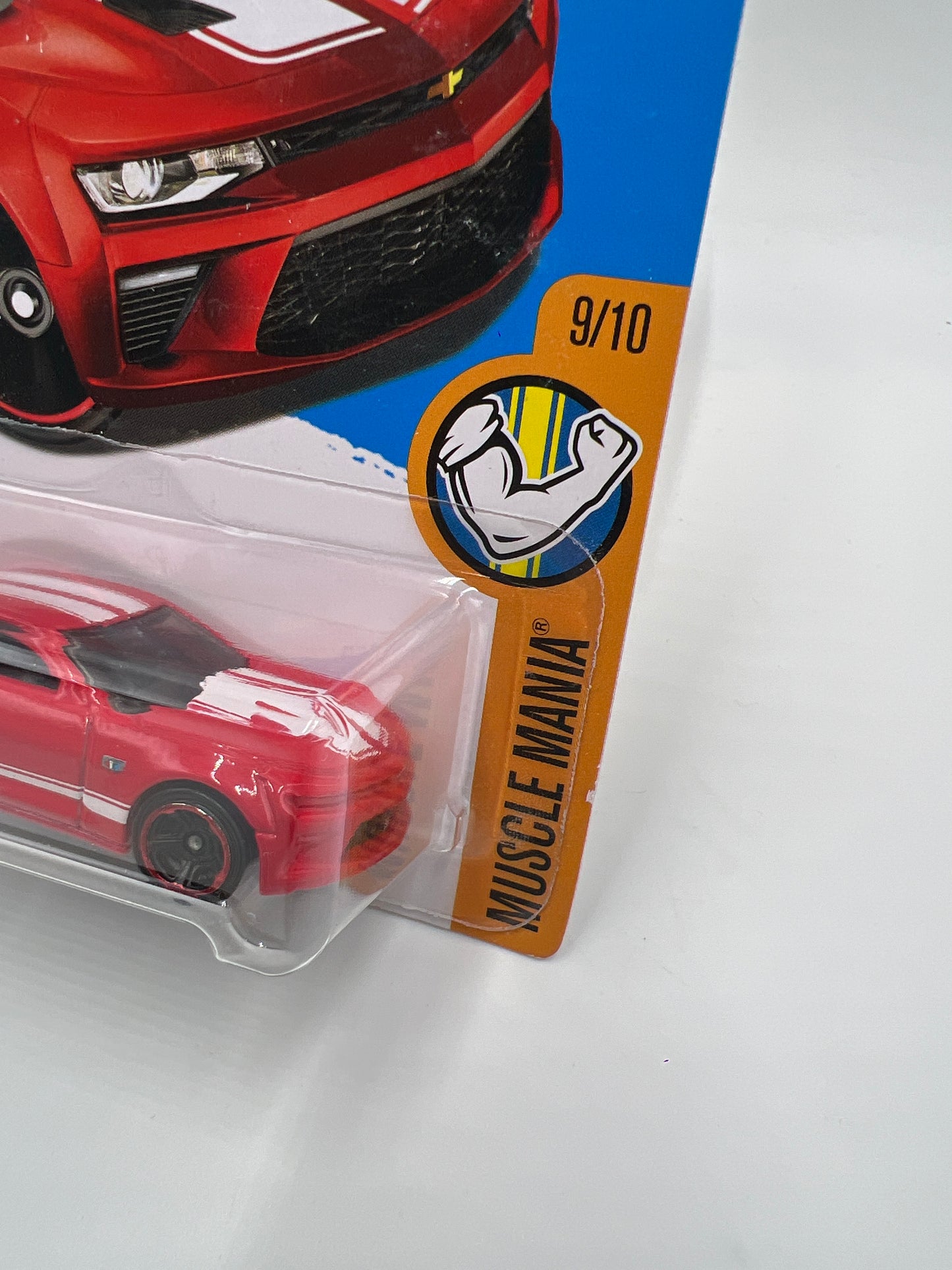 2016 Hot Wheels Muscle Mania #129 16 Camaro SS Red 6D
