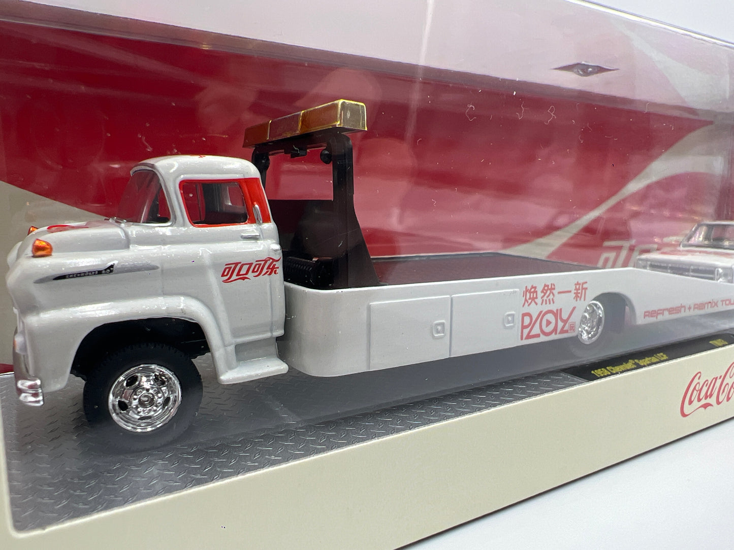 M2 Machines Auto Haulers TW43 Coca Cola 1958 Chevrolet Spartan LCF & 1976 GMC Sierra Grande 15 Custom