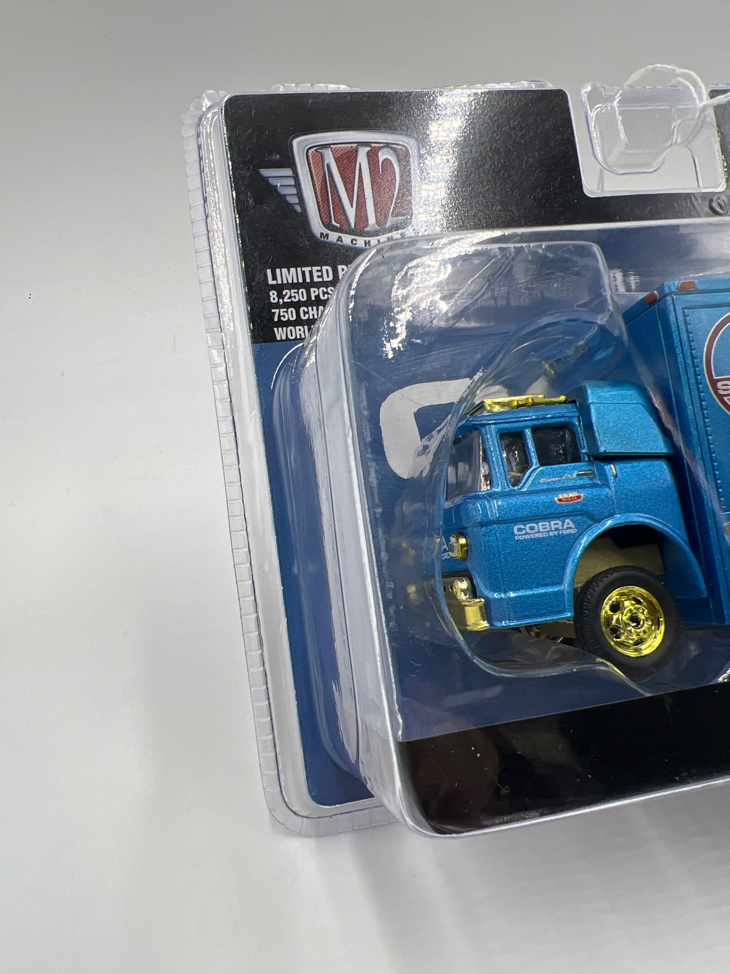 M2 Machines CHASE Ramp Truck Cobra Racing Team 1966 Ford C-950 Truck Blue