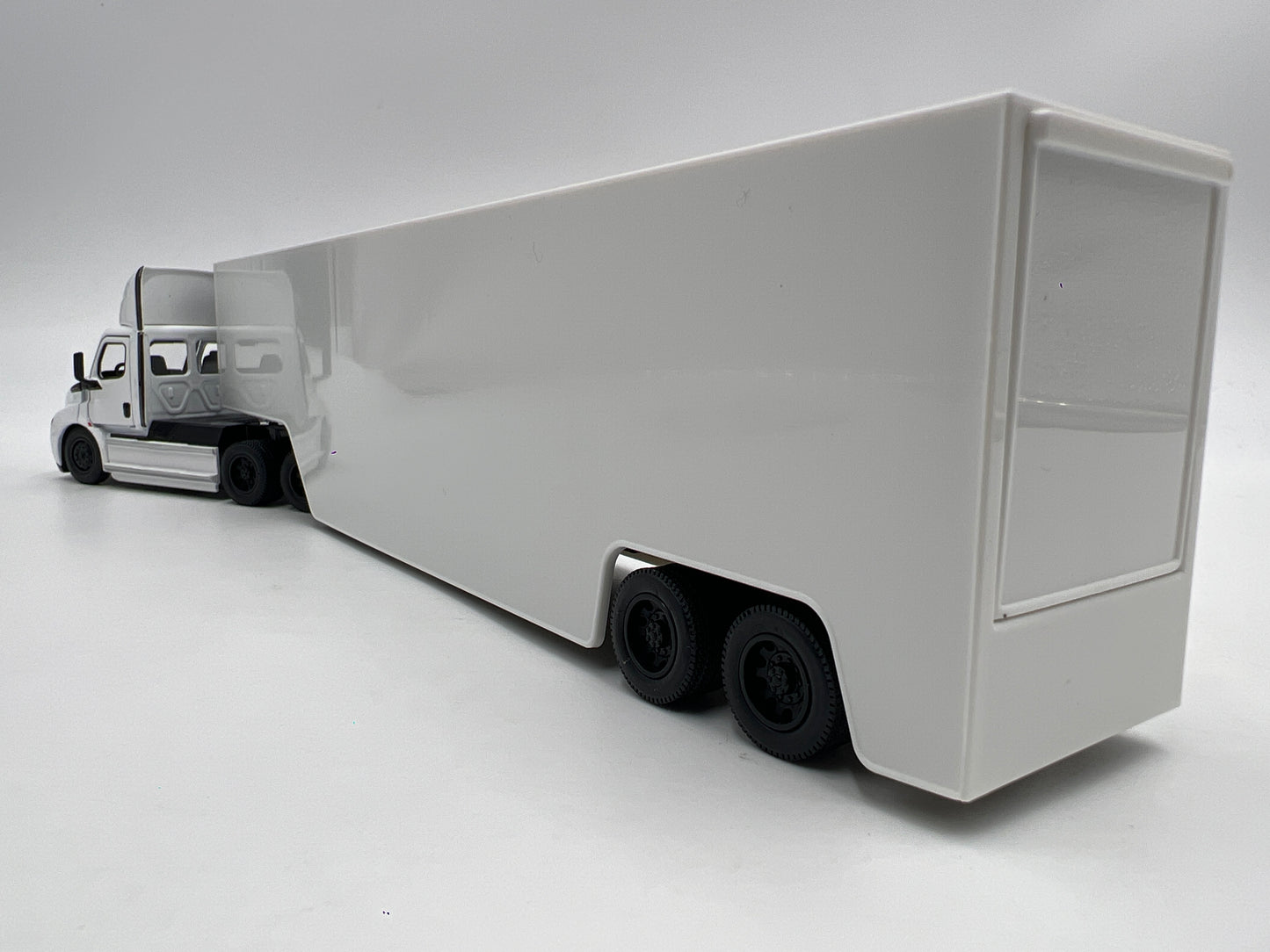 Kinsmart 1/62 Scale Freightliner eCascadia W/Container White