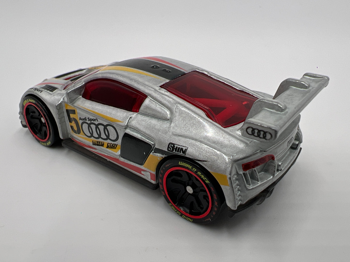 Hot Wheels iD World Race Series 2 #2 Audi R8 LMS Silver