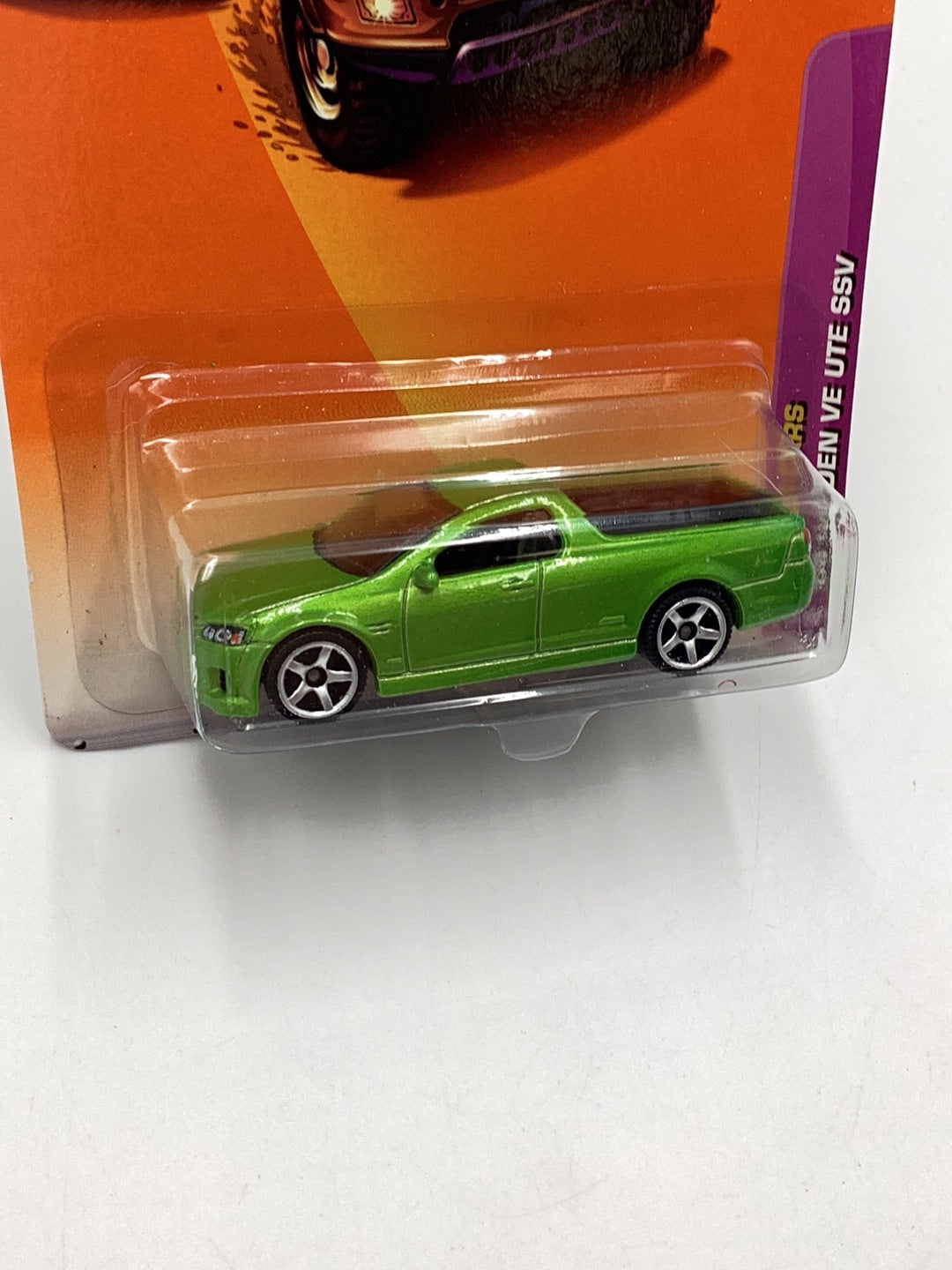 Matchbox #2 08 Holden VE UTE SSV Green 212A