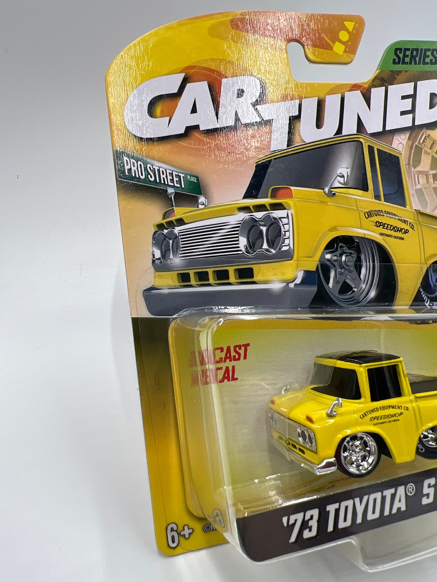 MGA Car Tuned Series 7 #1 73 Toyota Stout Yellow 181A