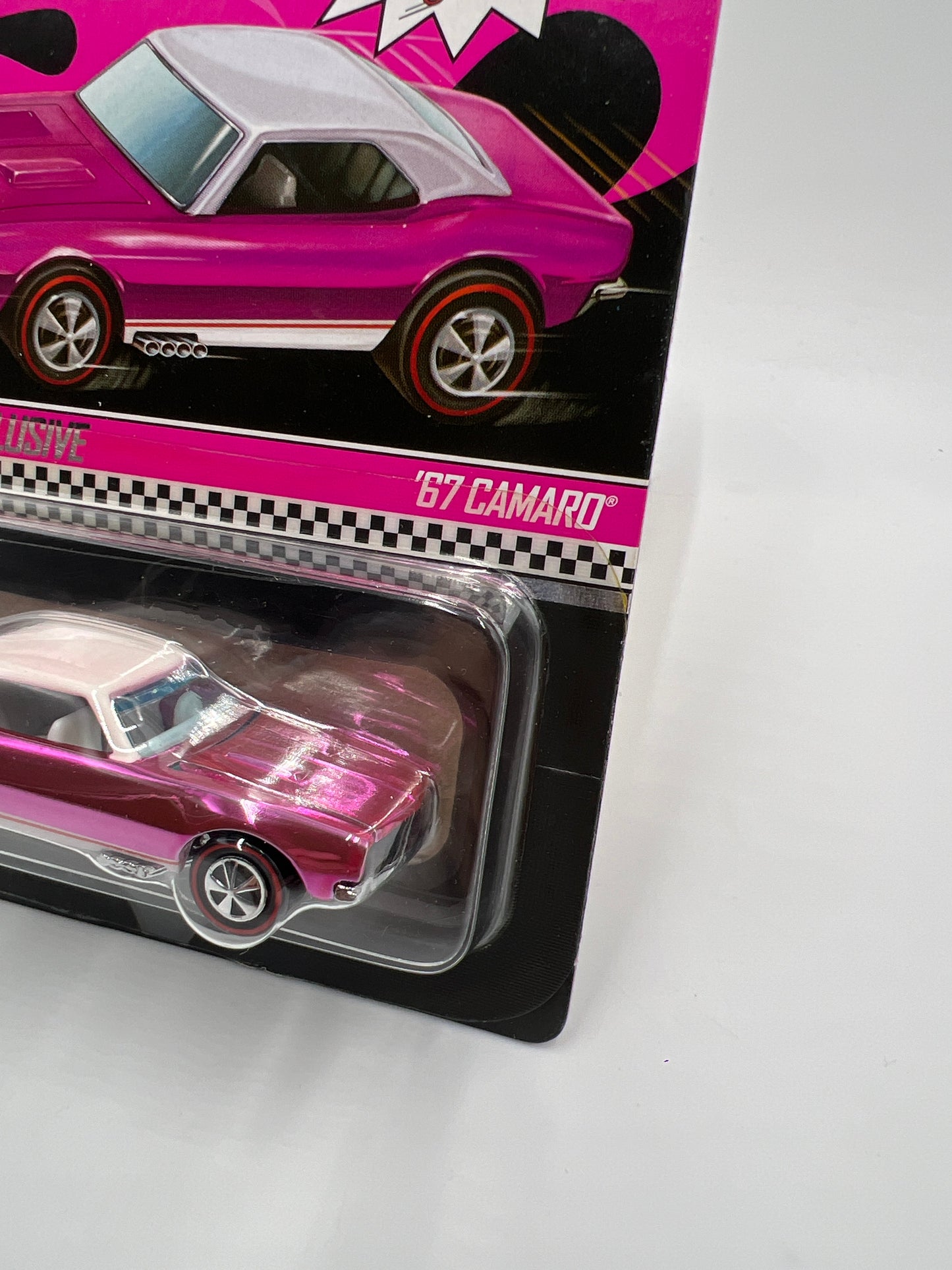 2017 Hot Wheels RLC Club Exclusive Party Car 67 Camaro Pink W/Protector