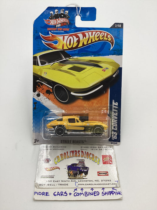 2011 Hot Wheels #87 63 Corvette Yellow 8D