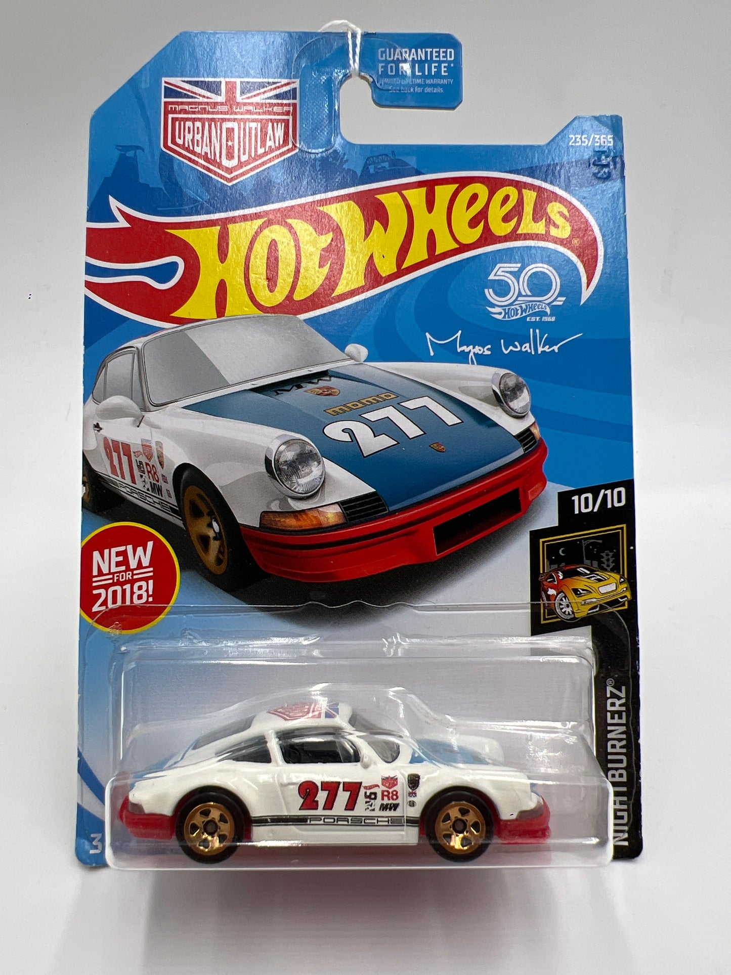 2018 Hot Wheels Nightburnerz #235 71 Porsche 911 White Magnus Walker 98A