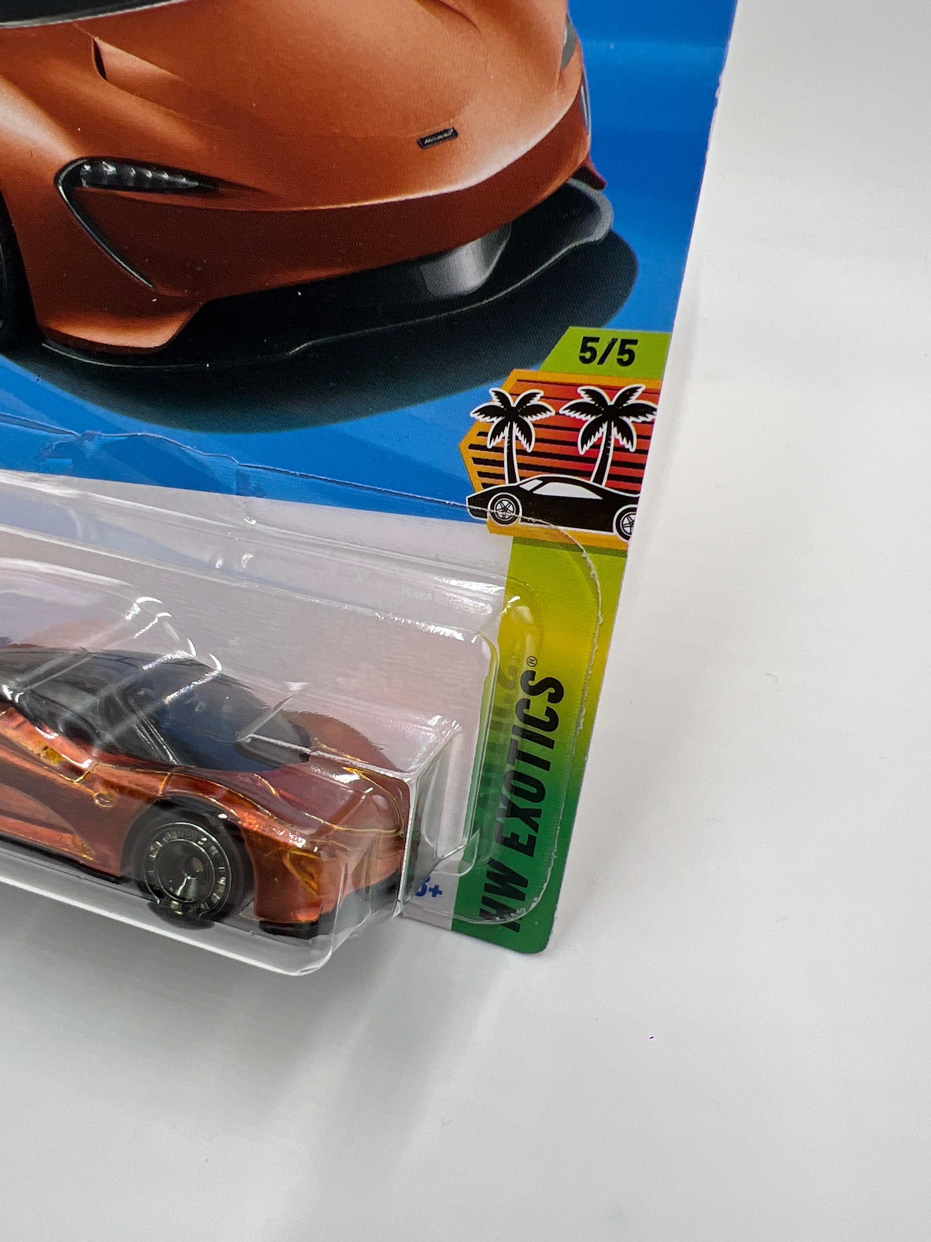 Westminster カルーセル　超レア‼️ Hot Wheels. Mattel inc. Malaysia 2001. Green SENTINEL 400 LIMO | eBay