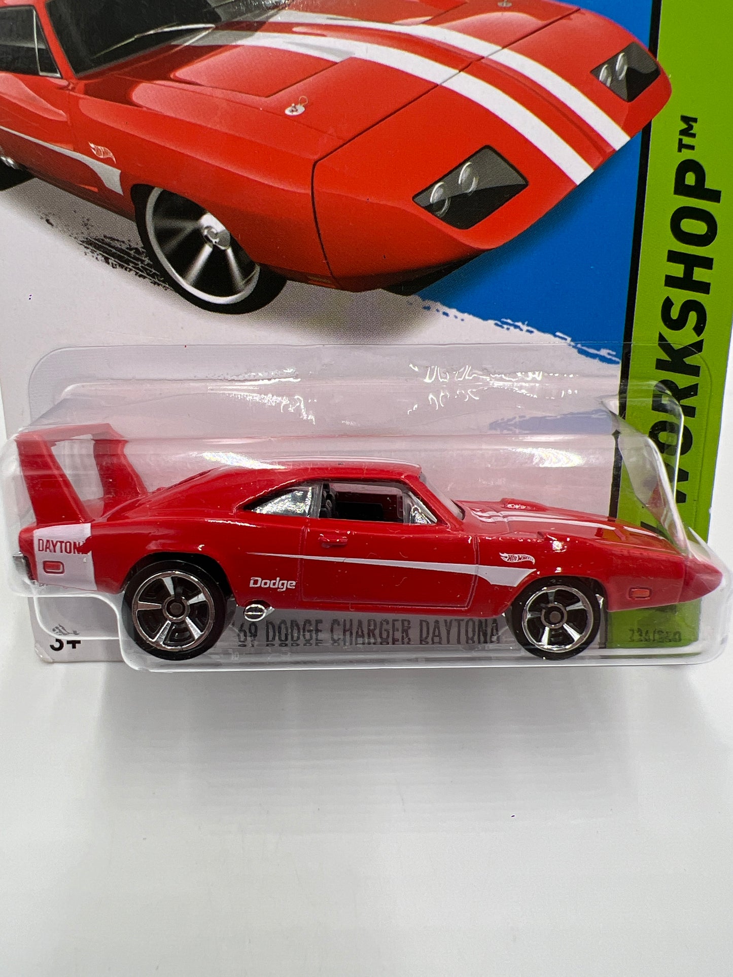 2014 Hot Wheels Workshop #234 69 Dodge Charger Daytona Red 54F