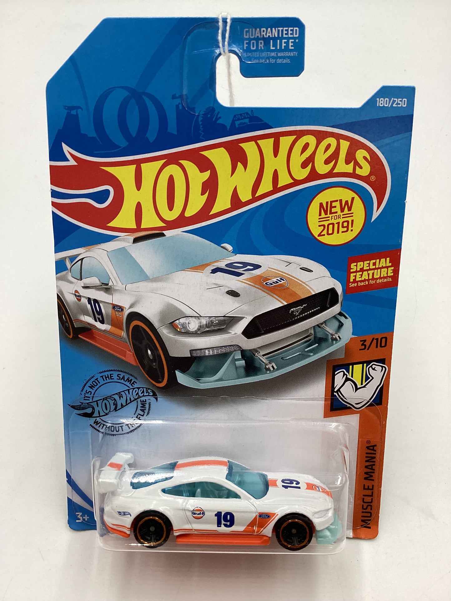 2019 Hot wheels Muscle Mania #180 Custom 18 Ford Mustang GT Gulf 27A