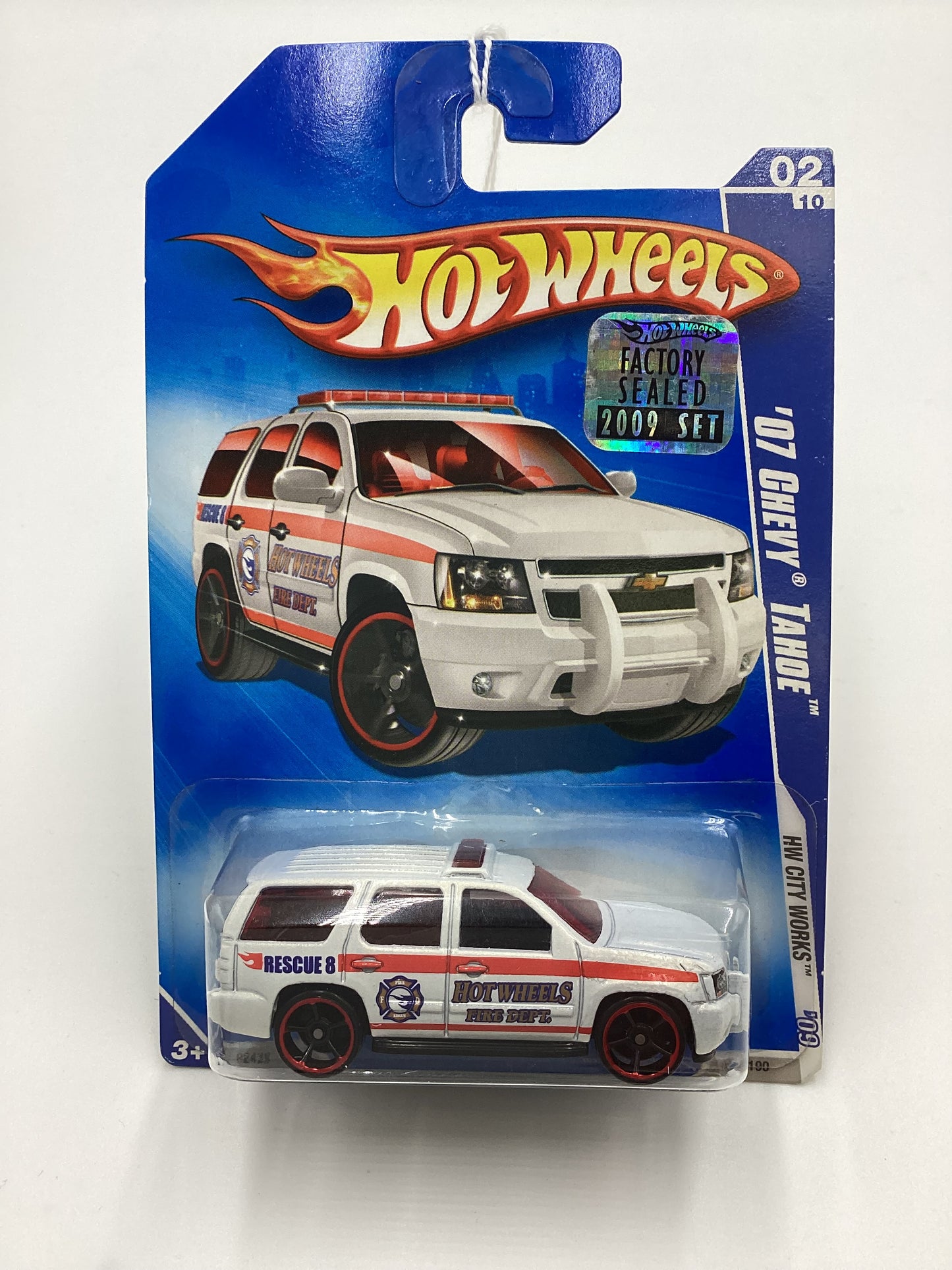 2009 Hot Wheels #108 07 Chevy Tahoe Fire Dept. White 17C Factory Sealed