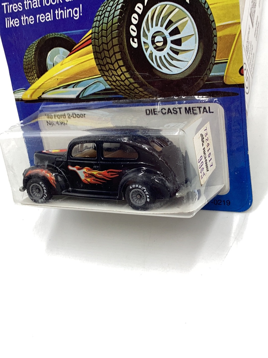 Hot Wheels Real Riders 40 Ford 2-door with protector