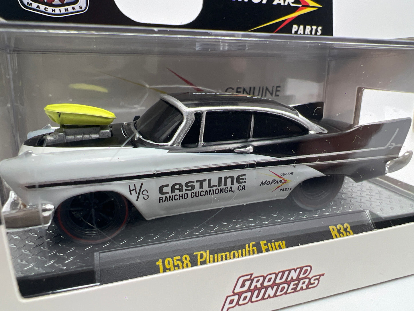 M2 Machines R33 Ground Pounders 1958 Plymouth Fury