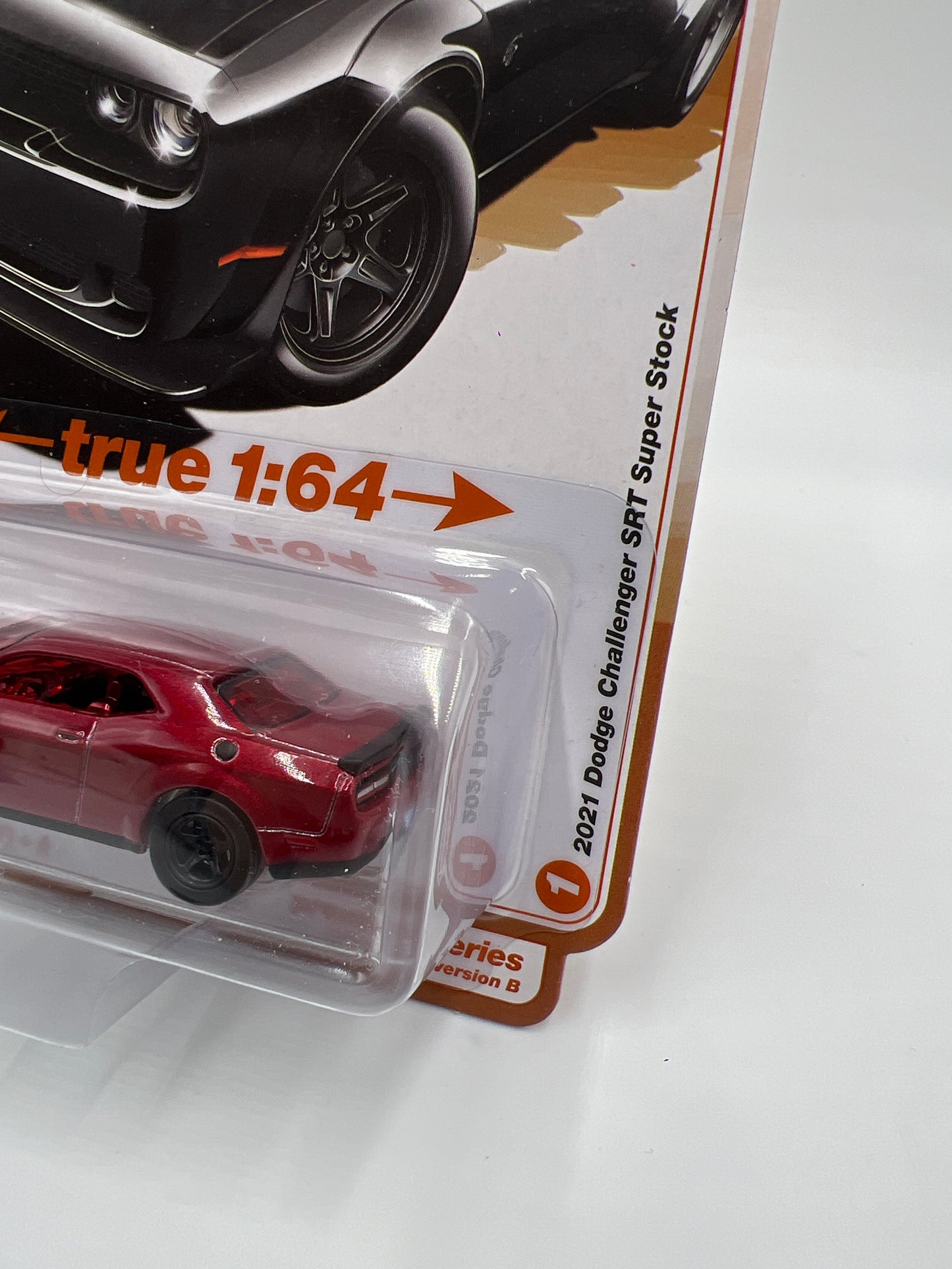 Auto World Modern Muscle Release 5 Version A CHASE 2021 Dodge Challenger SRT Super Stock Red Ultra Red