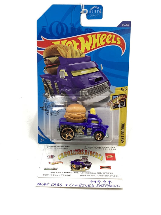 2020 HOT WHEELS TREASURE HUNT #84 Buns Of Steel 274i