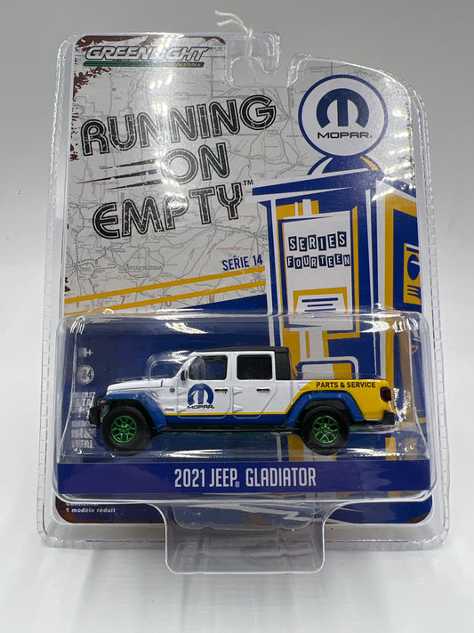 Greenlight Running On Empty Series 14 CHASE 2021 Jeep Gladiator Mopar