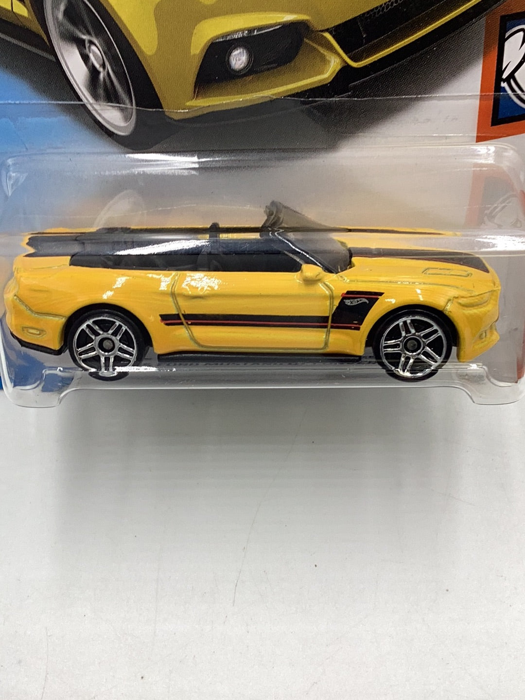 2018 Hot Wheels #168 2015 Ford Mustang GT Convertible 23G