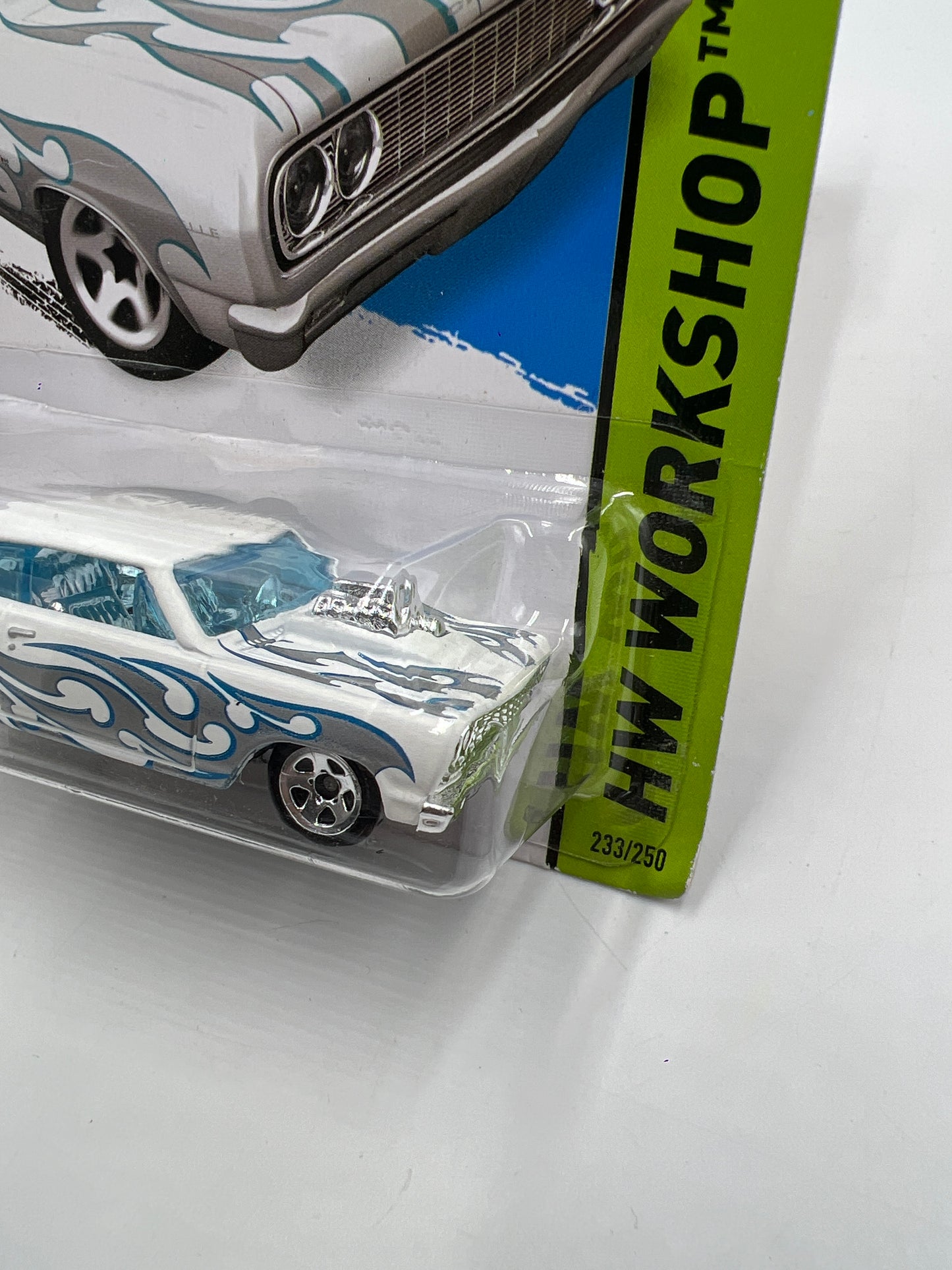 2014 Hot Wheels Workshop #233 64 Chevy Chevelle SS White 4A