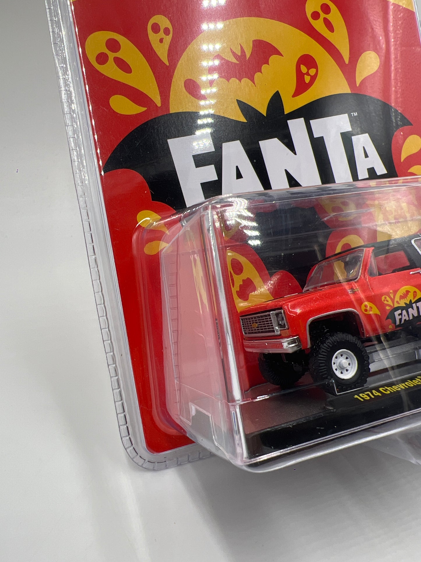 2025 M2 Machines Fanta 1974 Chevrolet K5 Blazer 4x4 Orange A63 196A