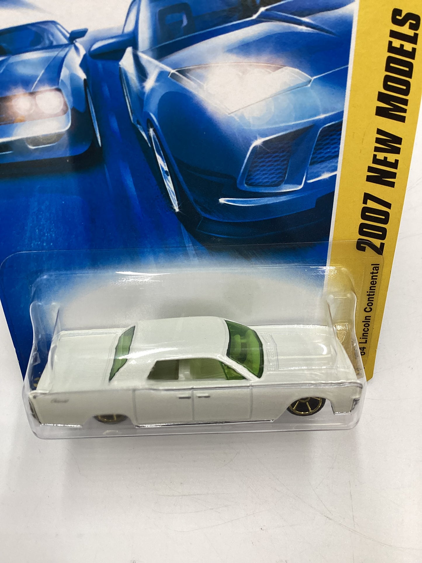 2007 Hot Wheels New Models #22 64 Lincoln Continental White 59E