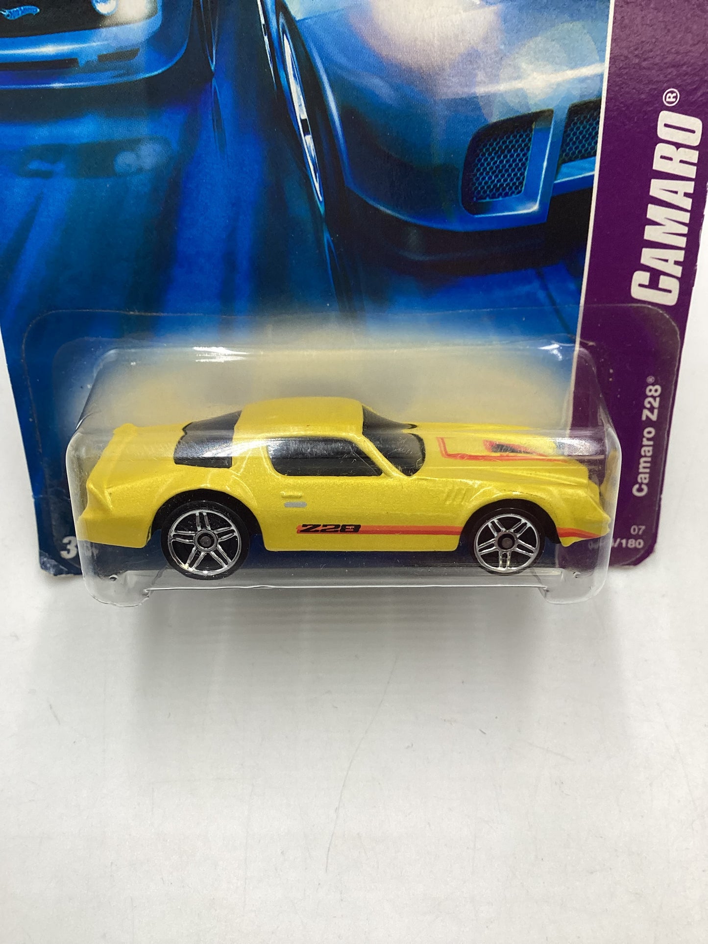 2007 Hot Wheels #044 Yellow Camaro Z28 3B