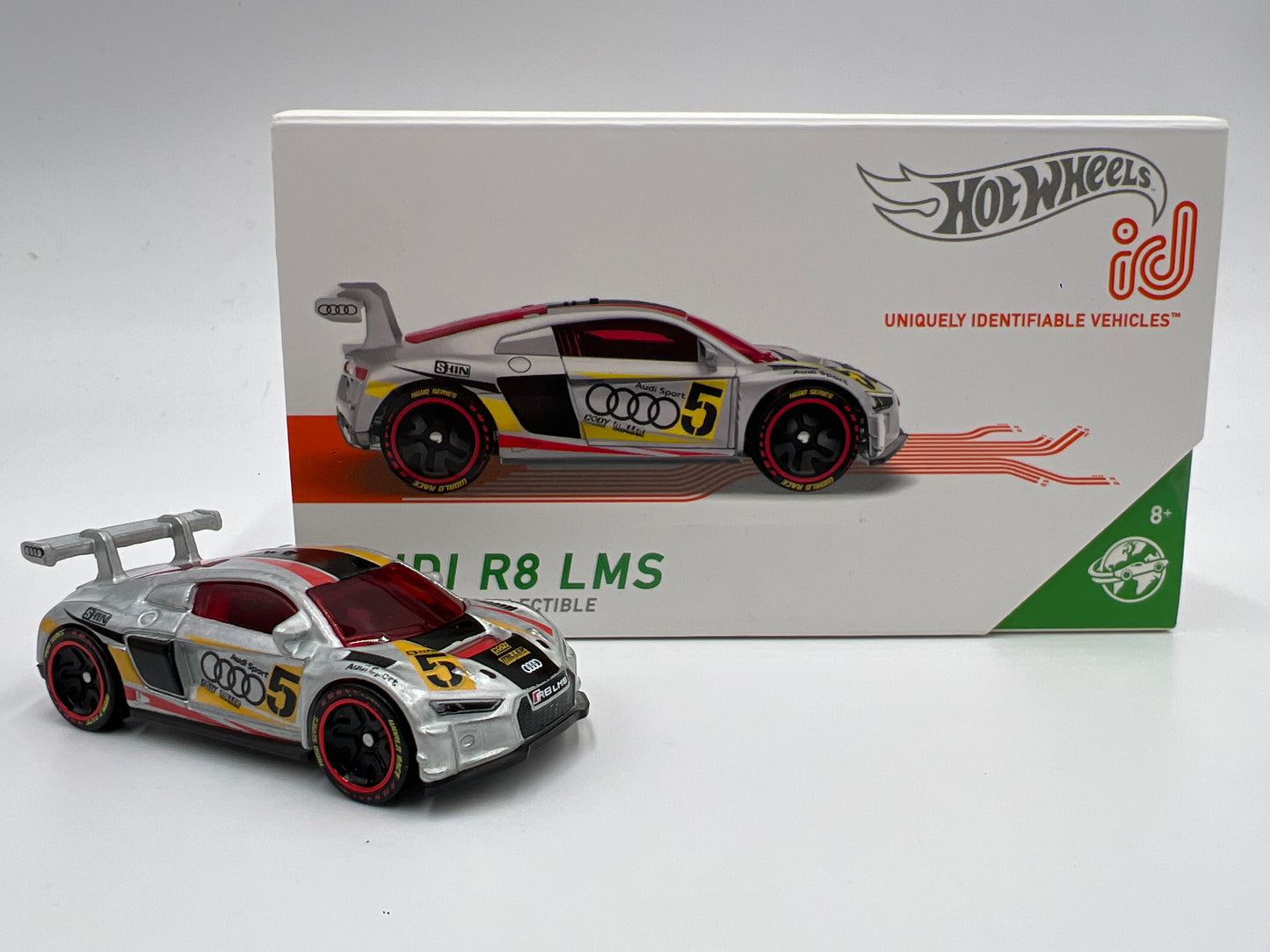 Hot Wheels iD World Race Series 2 #2 Audi R8 LMS Silver