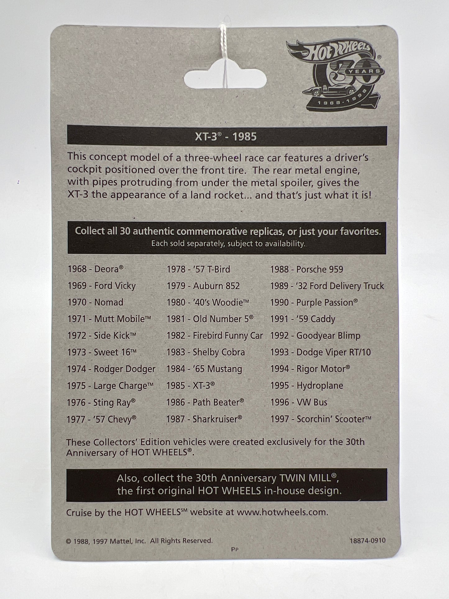 Hot Wheels 30 Years 1985 Authentic Commemorative Replica XT-3 Black SR