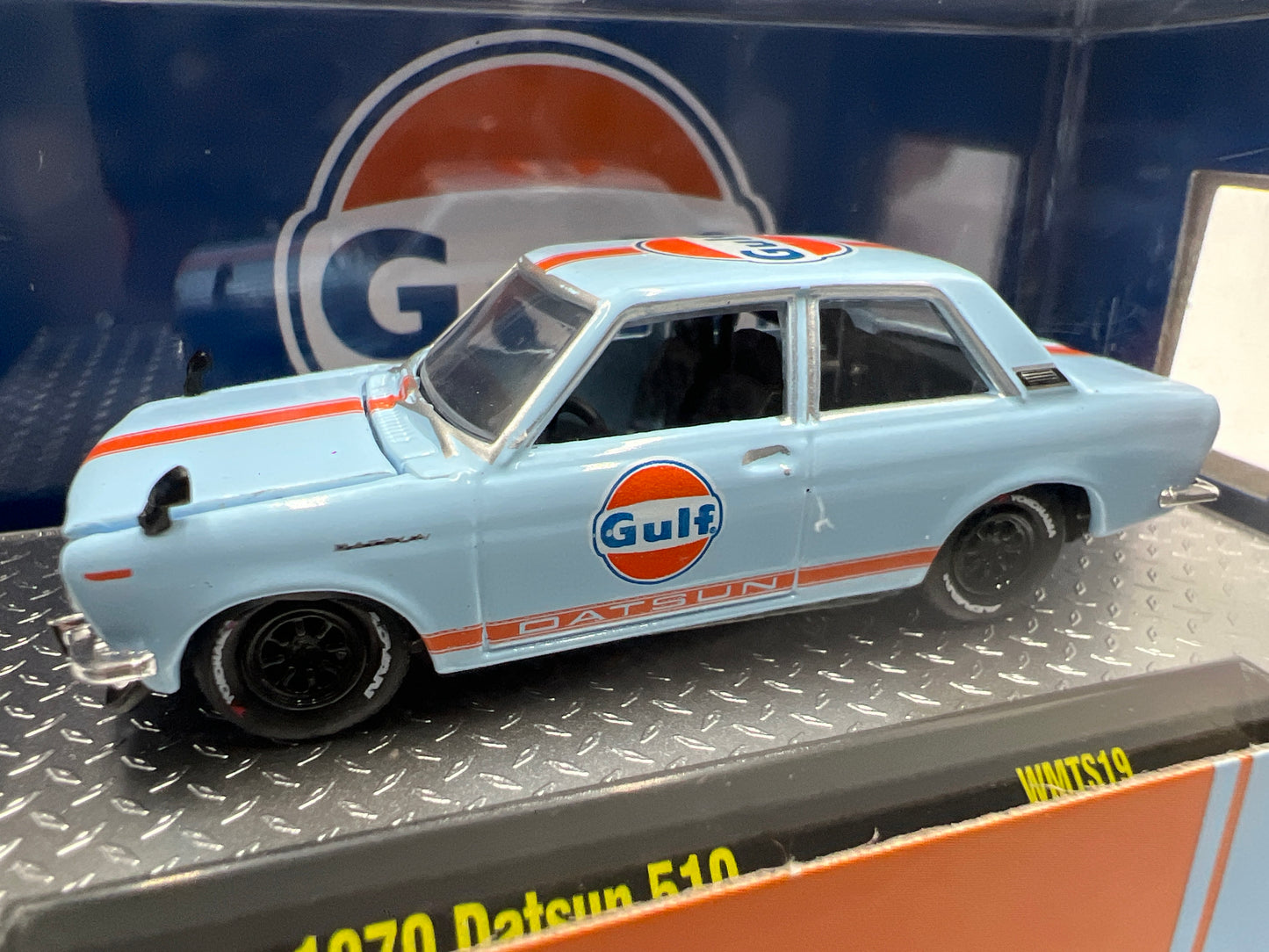 M2 Machines Walmart Exclusive Gulf Set 1970 Datsun 510 Gulf Blue WMTS19