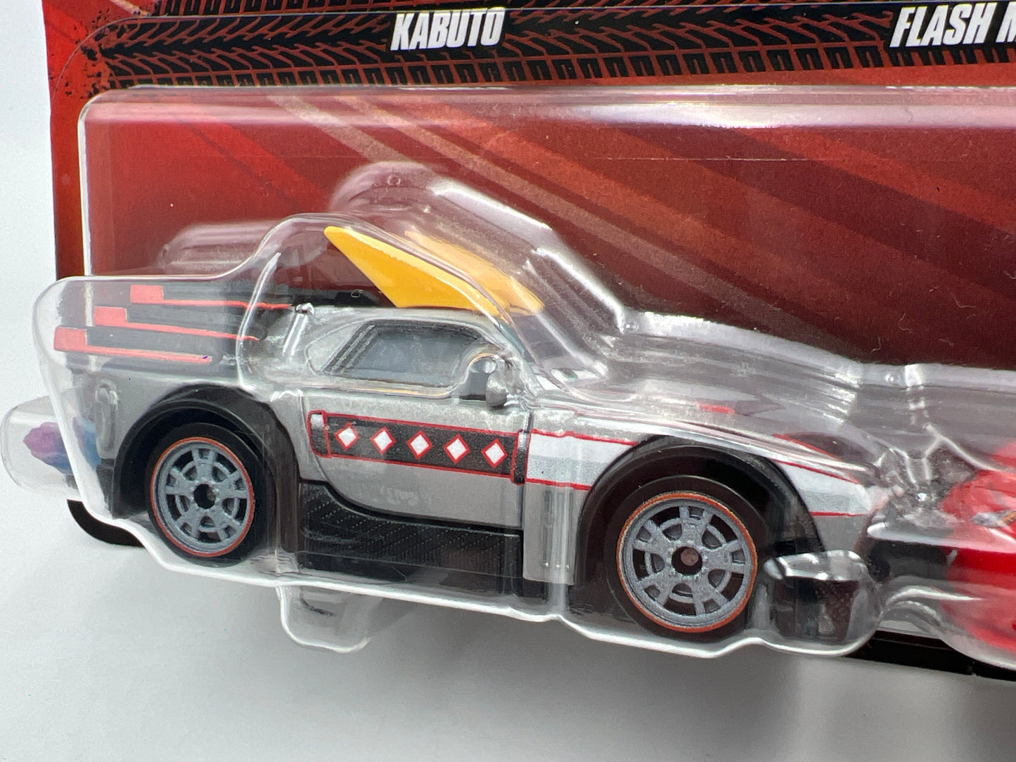 Disney Pixar Cars 2 Pack Tokyo Mater Kabuto & Dragon Lightning McQueen 142B