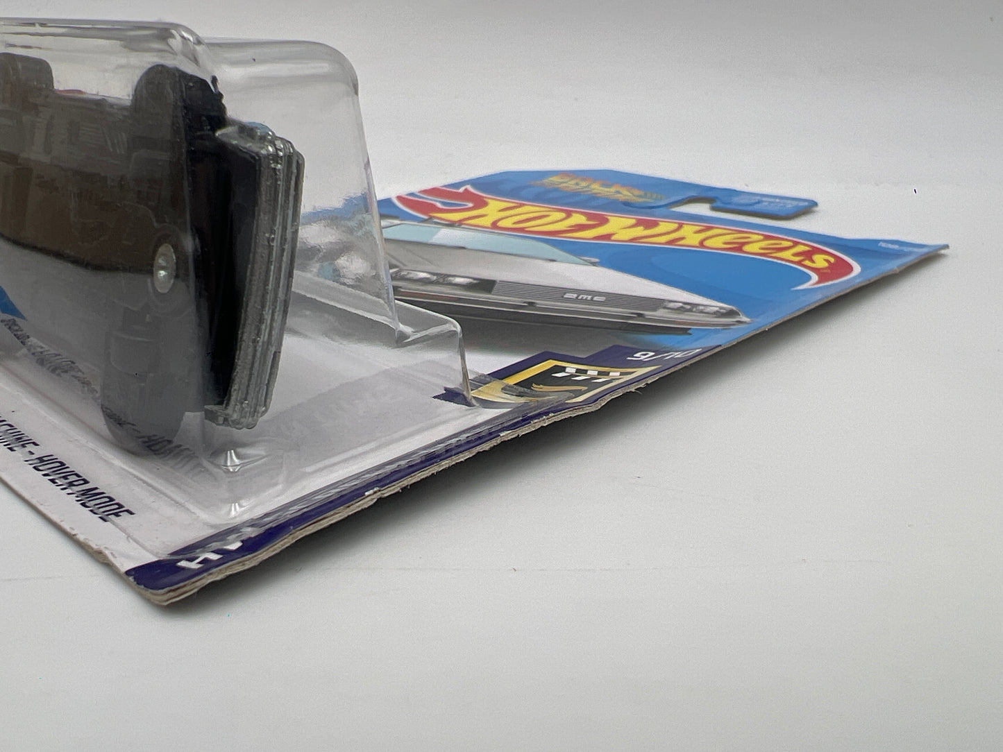 2019 Hot Wheels Super Treasure Hunt #108 BTTF Time Machine Hover Mode W/Protector Card Not Perfect
