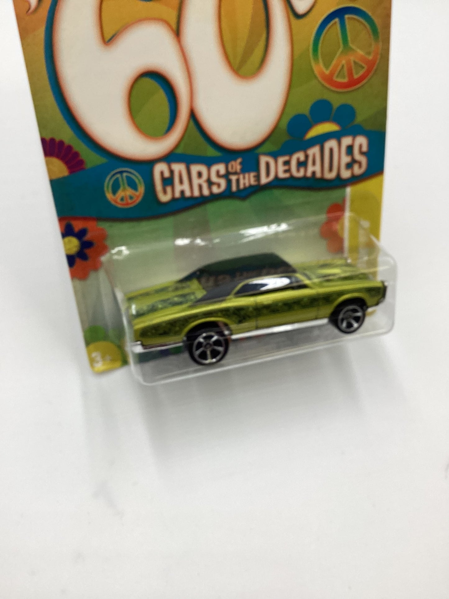 2011 Hot wheels The 60’s Cars of the Decade #13 67 Pontiac GTO Green 157F