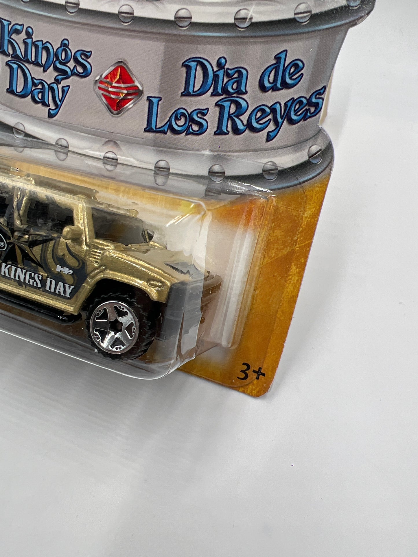 2010 Hot Wheels 3 Kings Day Hummer H2 Gold 158D