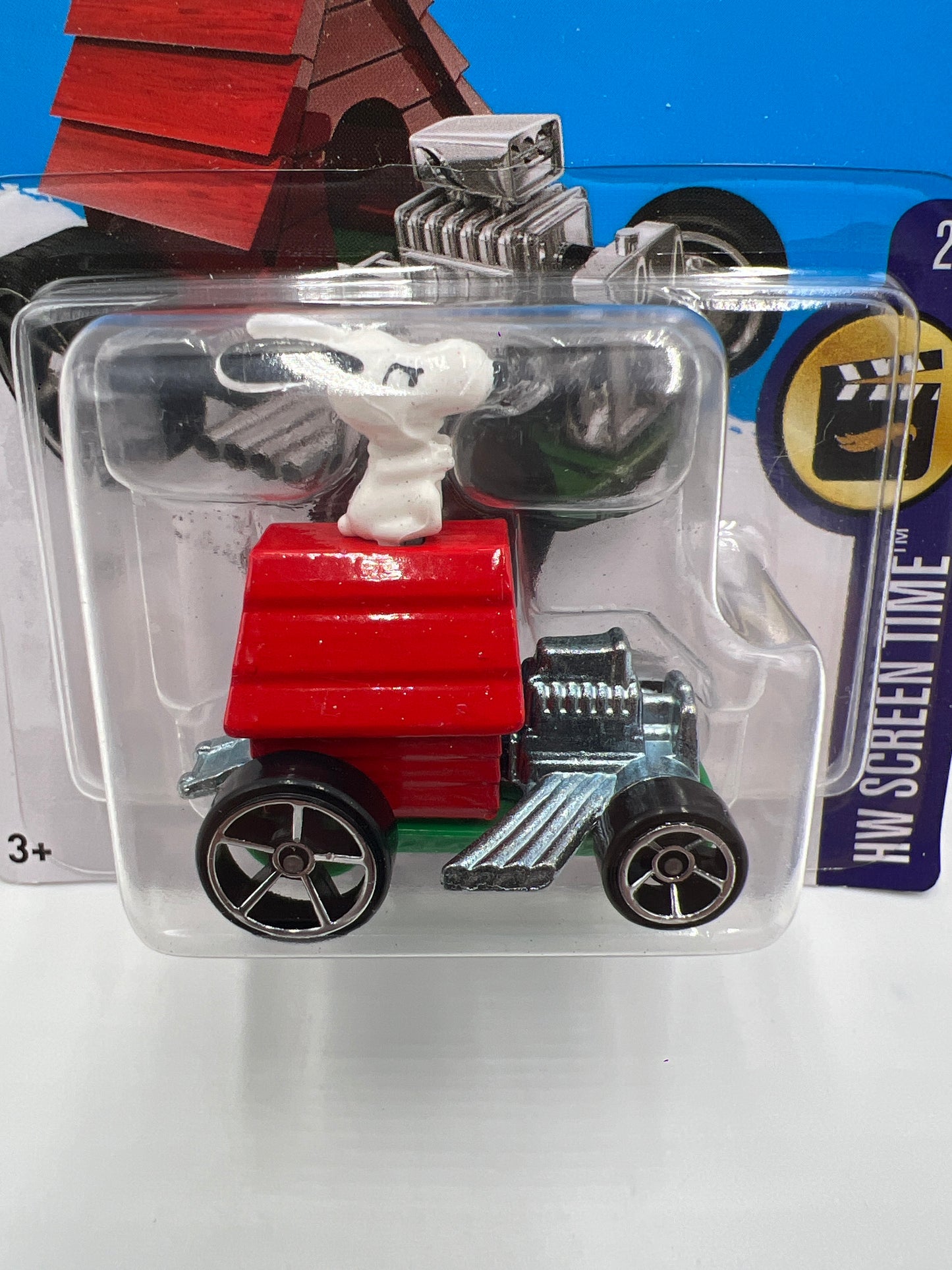 2016 Hot Wheels Screen Time #222 Snoopy 118E