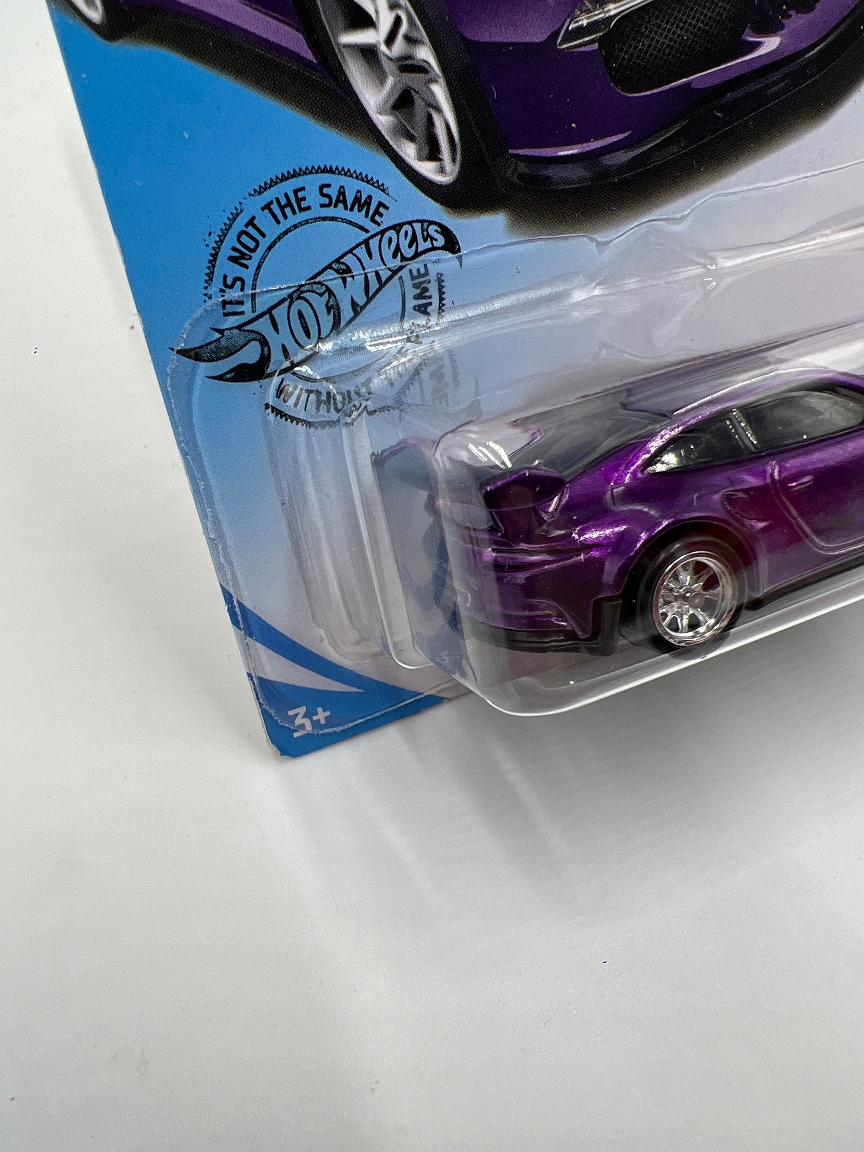 2019 Hot Wheels Super Treasure Hunt #246 Porsche 911 GT3 RS Purple