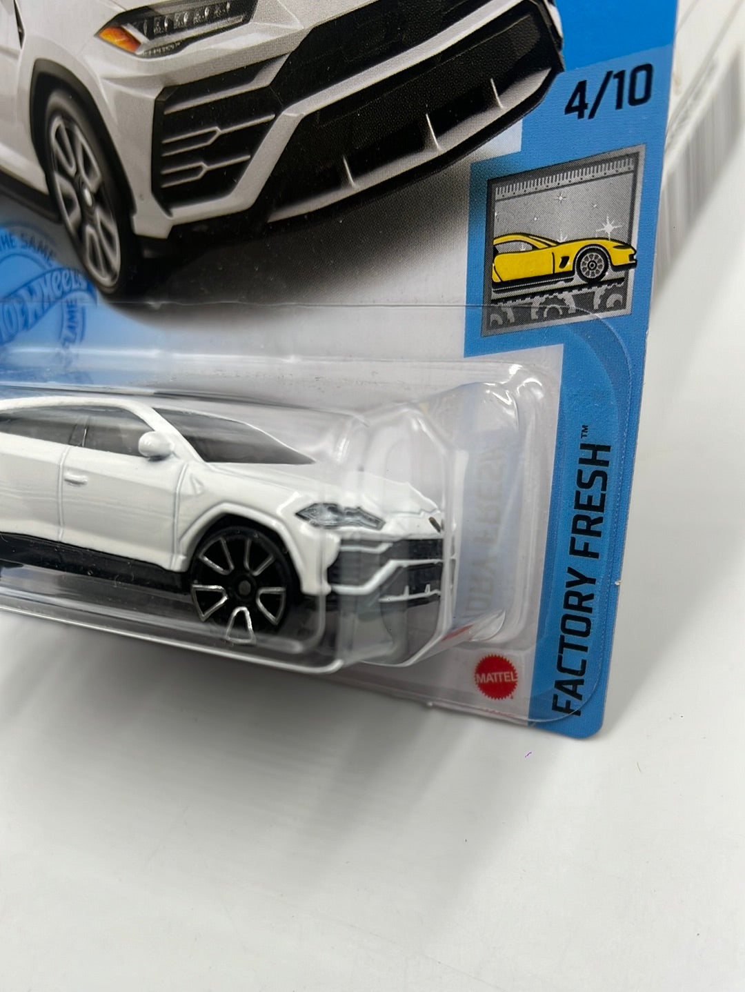 2021 hot wheels #64 17 Lamborghini Urus white 102G – carolinasdiecast