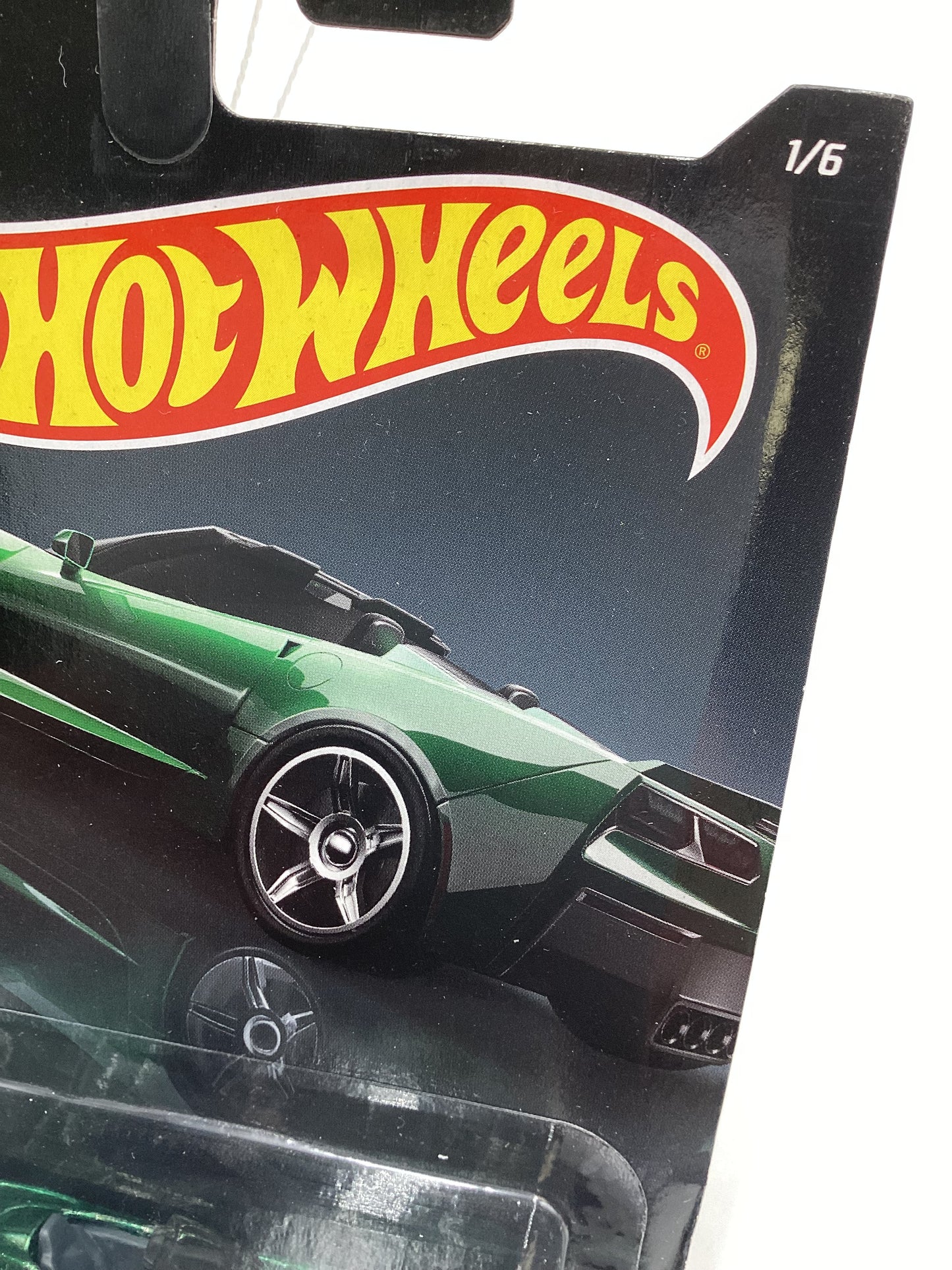 2019 Hot Wheels Exotics Series #1 14 Corvette Stingray *Bad Card* 156G