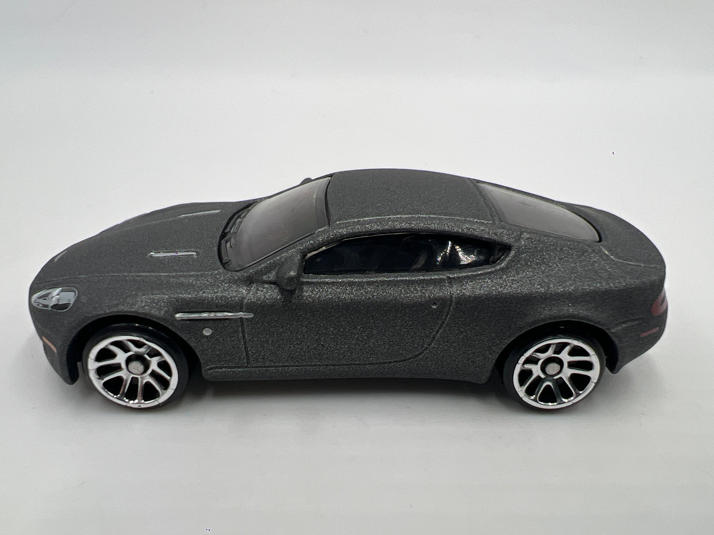 2025 Hot Wheels Fast & Furious 10 Pack Set 2005 Aston Martin DB9 Gray Loose