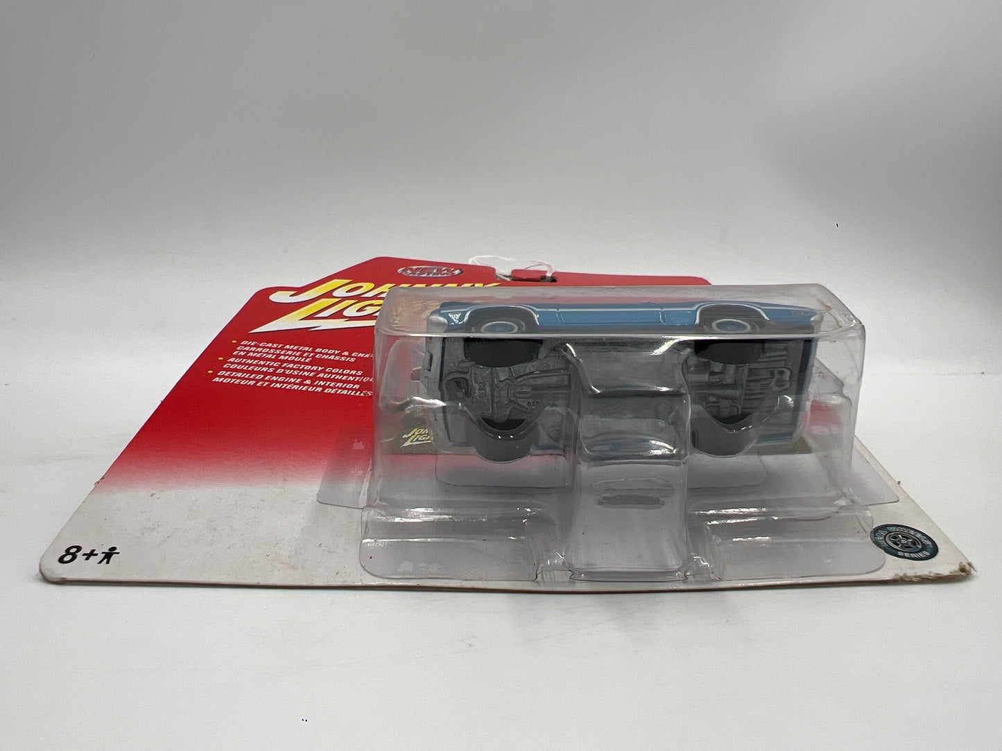 Johnny Lightning Muscle Cars USA #46 1972 Olds Cutlass Blue