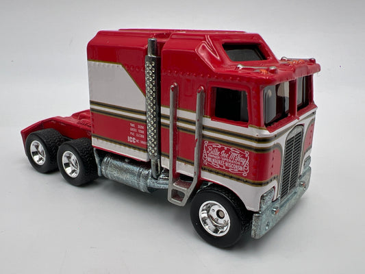 Hot Wheels 1/64 Premium Retro Entertainment BJ & The Bear Thunder Roller Red Loose